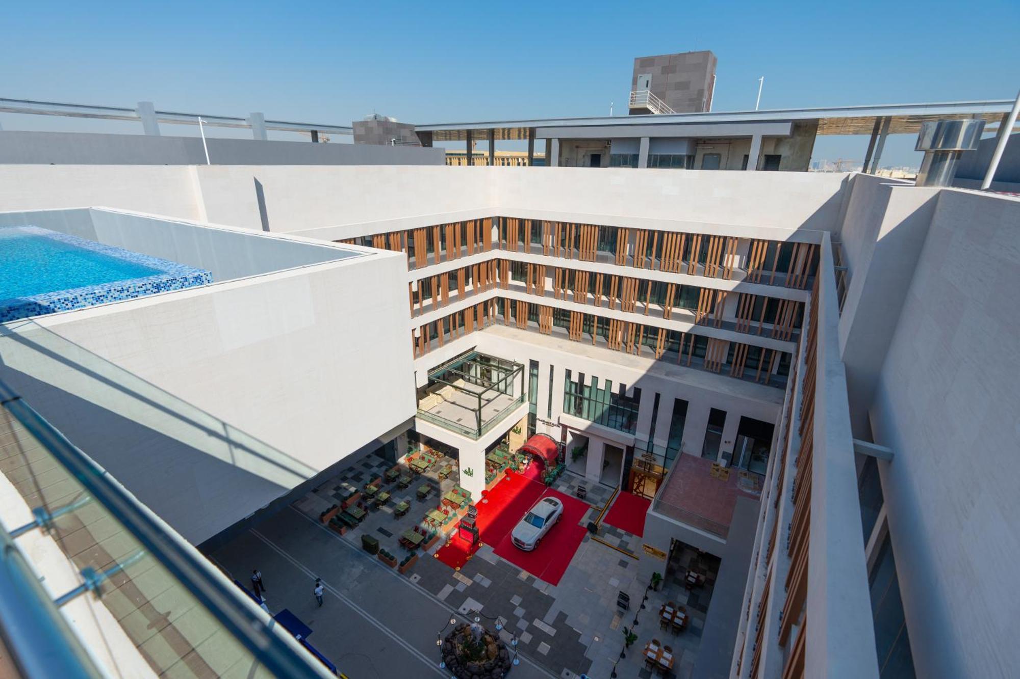 West Walk Retaj Hotel Al Rayyan Εξωτερικό φωτογραφία